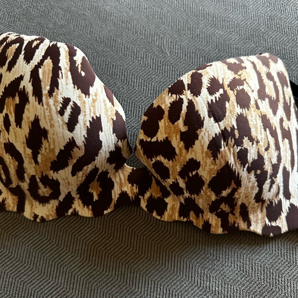 Victorias Secret Very Sexy Push Up Bra Size 36 B - Picture 3 of 6